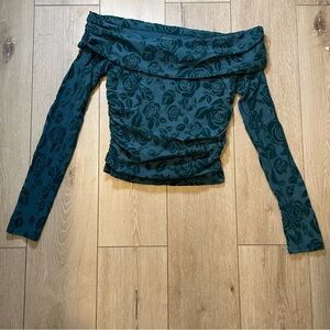 Wild Fable M Teal Floral Velvet Off Shoulder Ruched Blouse Top chic
